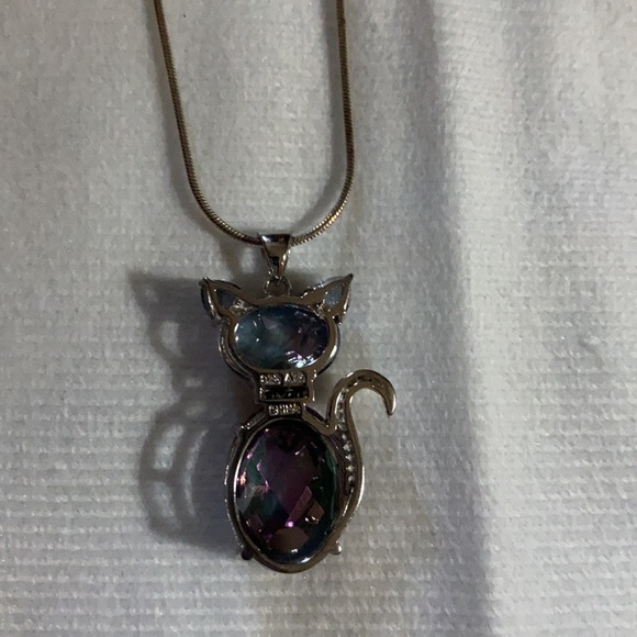 Purple/Blue SS 925 CAT Pendant w/16 inch SS chain - Picture 6 of 7